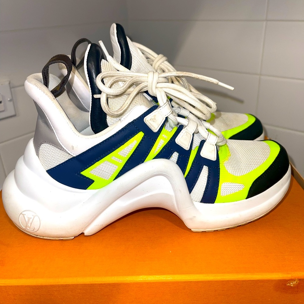 LV Archlight sneakers *LIMITED EDITION* 38 1/2. US women 8 1/2